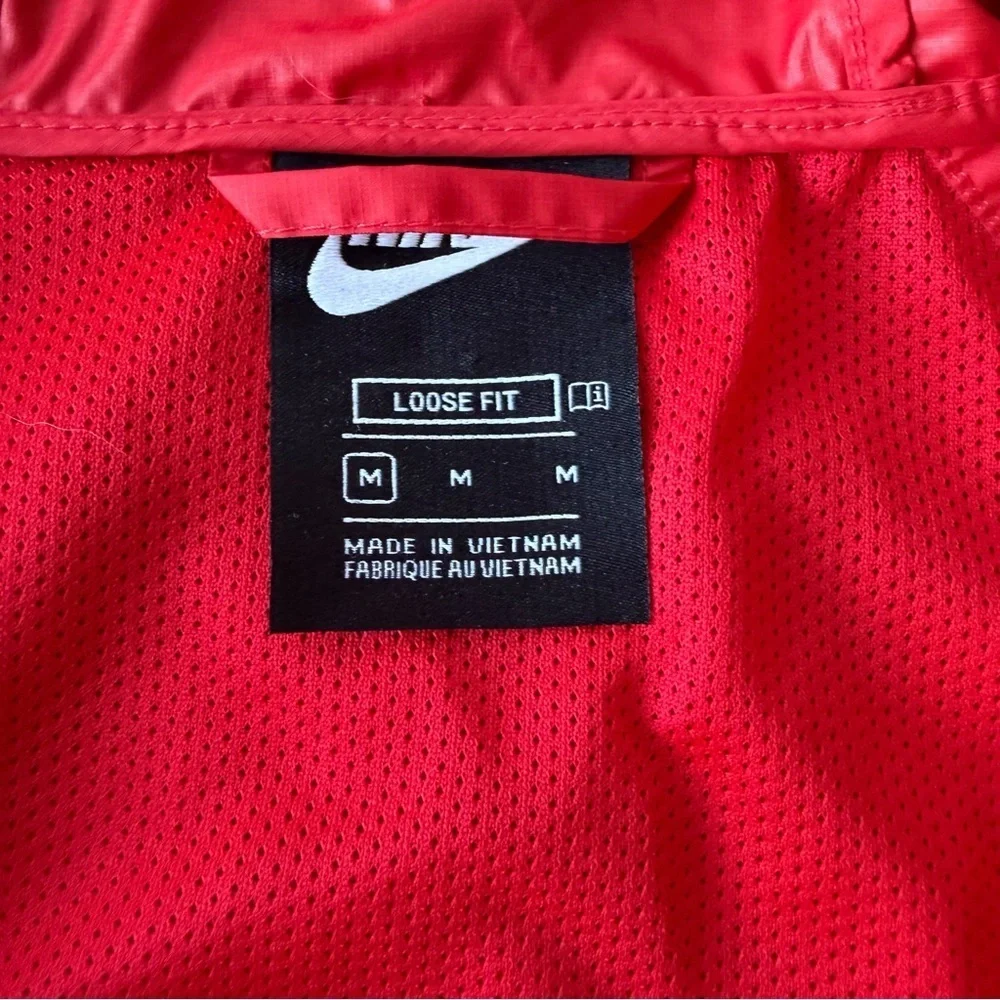 Nike windrunner red